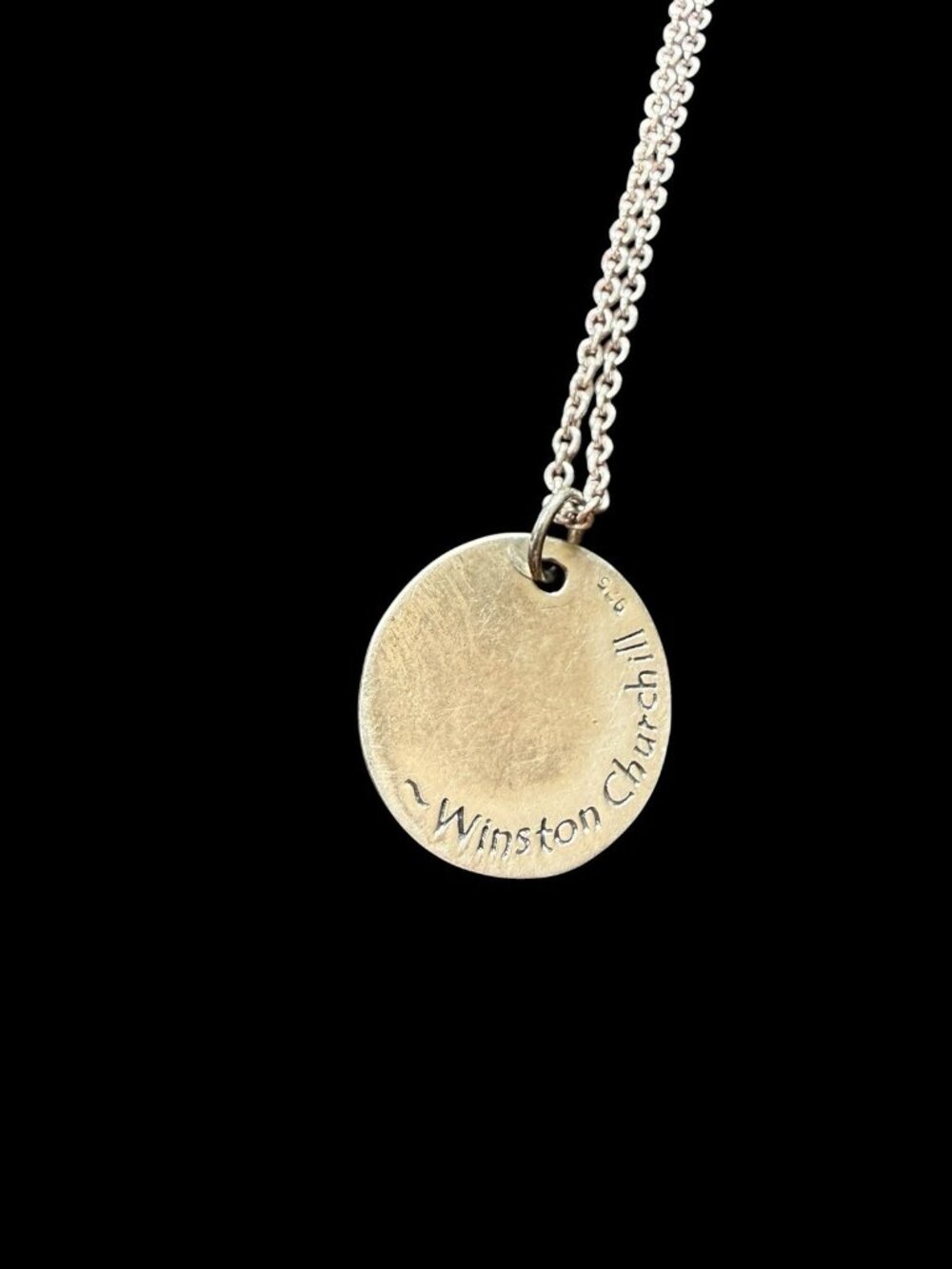 Sterling Silver 925 Winston Churchill Never Give Up Round Pendant Necklace